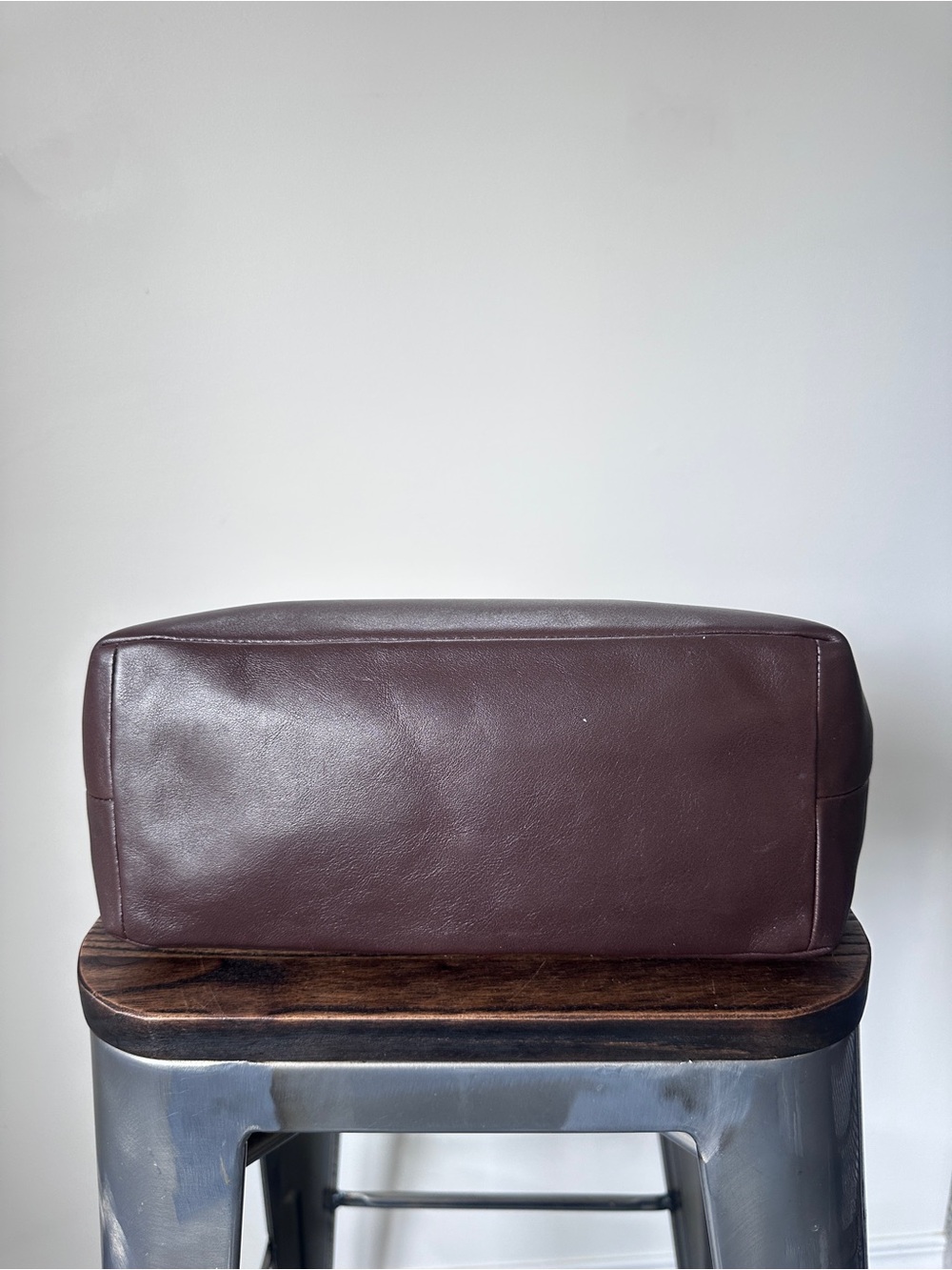 Coach Two-Tone Cream and Dark Brown Leather Shoulder Bag with Tan Strap - Picture 9 of 16